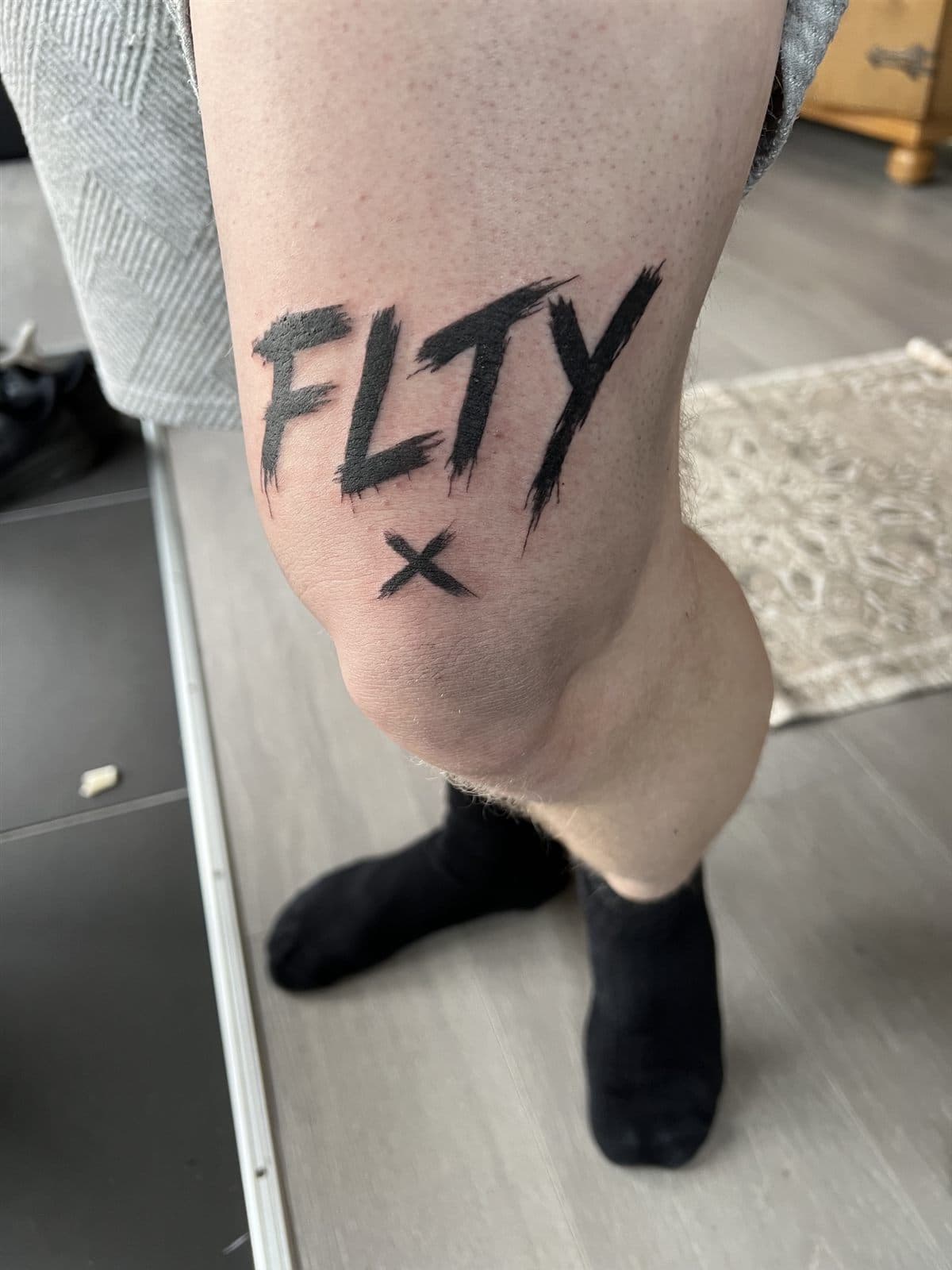 Brush-lettering på legg